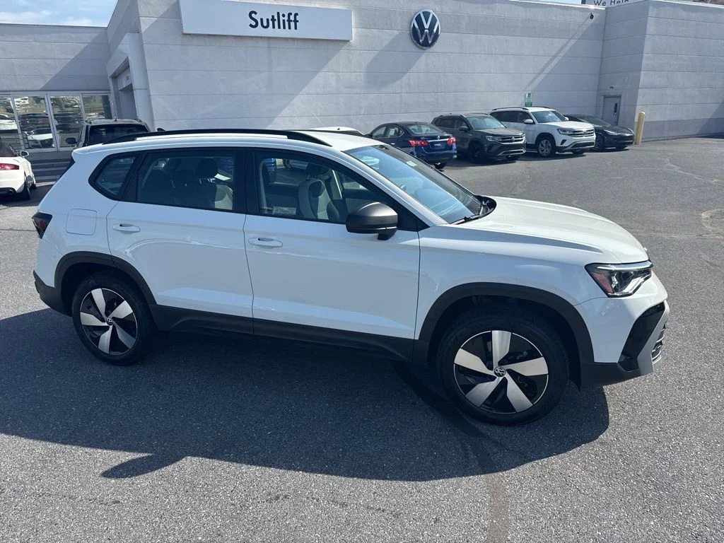 2025 Volkswagen Taos S - Photo 24