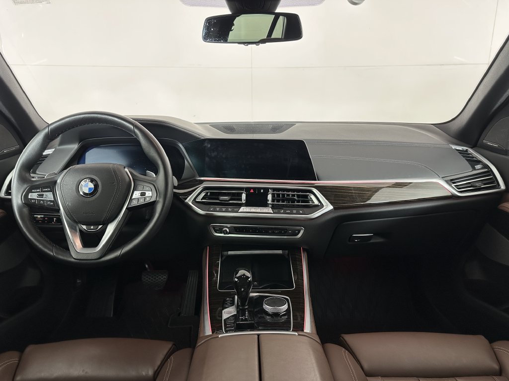Used 2020 Mineral White Metallic BMW xDrive40i image 9