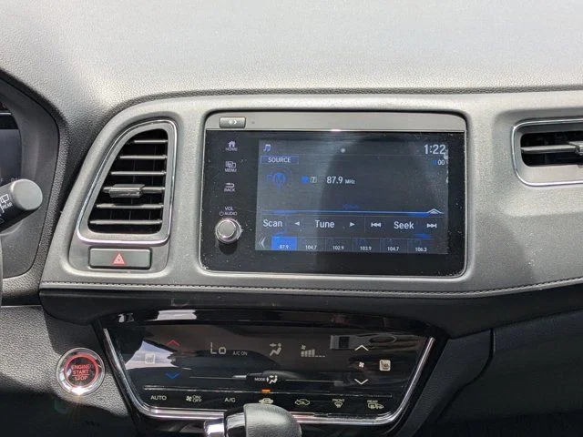 2021 Honda HR-V EX-L - Photo 17