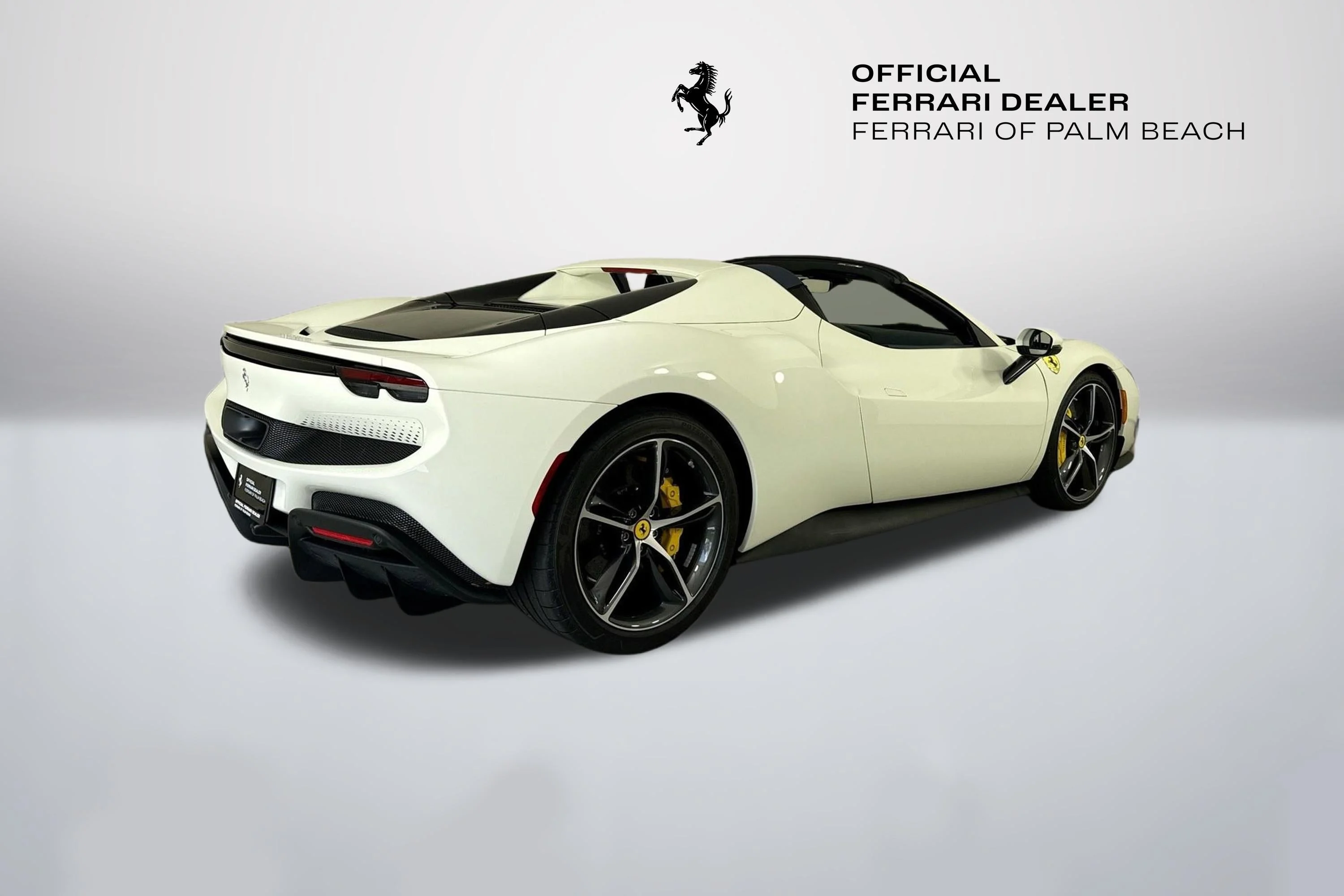 Certified Used 2025 Bianco Avus Ferrari  image 7