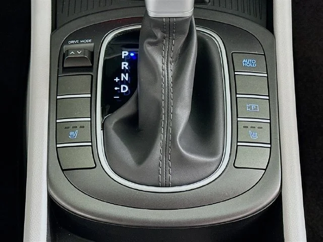 New 2026 Black Hyundai SEL Sport image 18