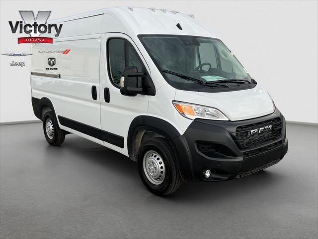 New 2026 Bright White Clearcoat RAM Tradesman image 8
