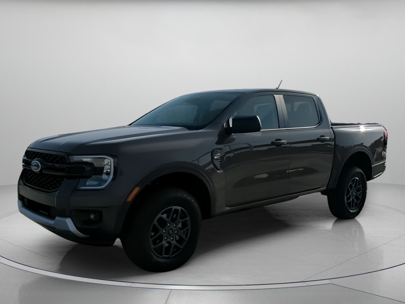 New 2026 Marsh Gray Ford XLT image 10