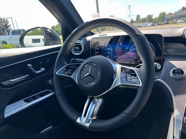 New 2027 Obsidian Black Metallic Mercedes-Benz GLC 300 image 67