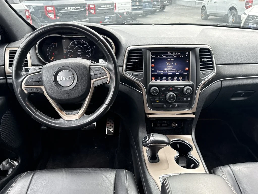 Used 2015 White Jeep Limited image 14