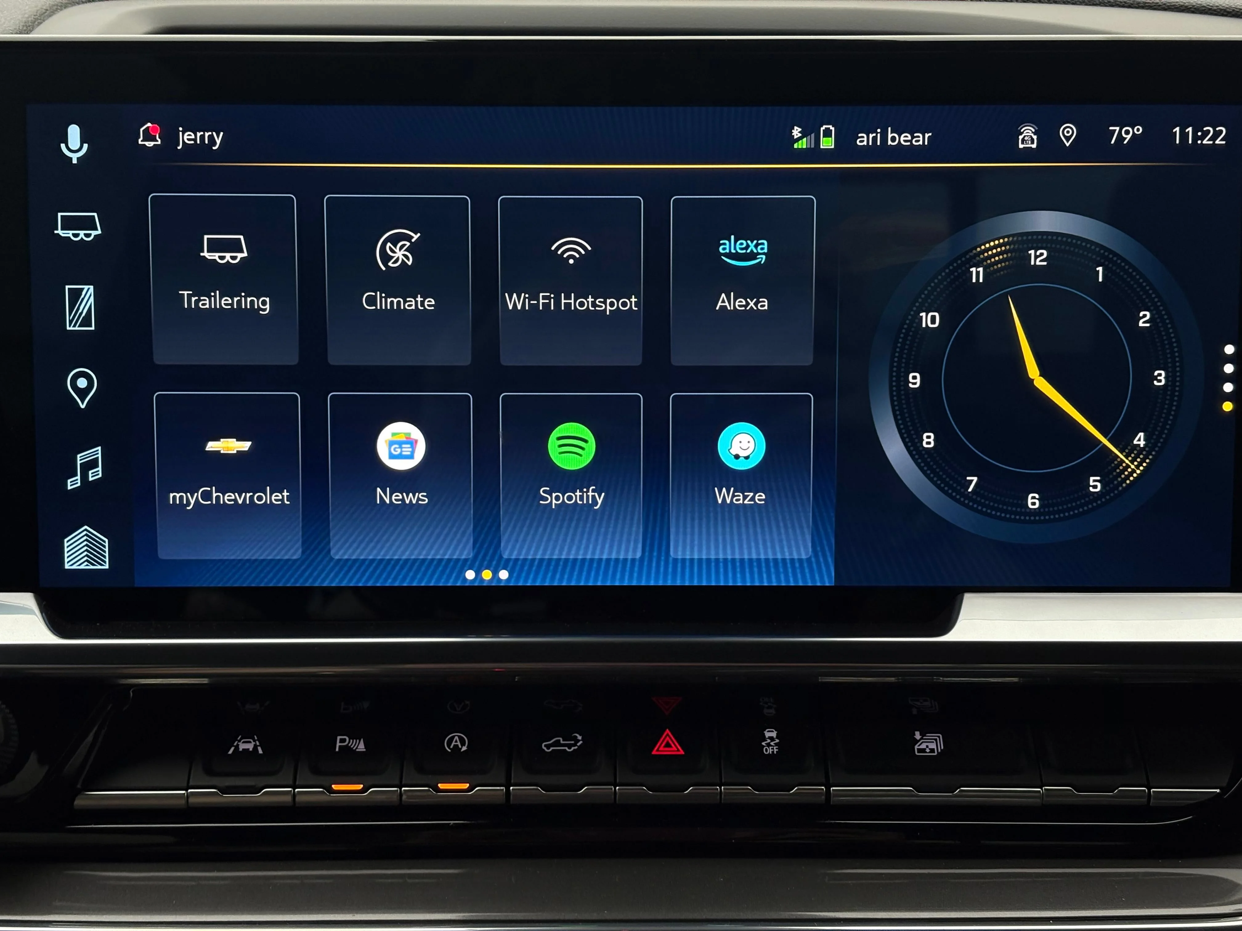 Used 2023 IRIDESCENT PEARL TRICOAT Chevrolet High Country image 26