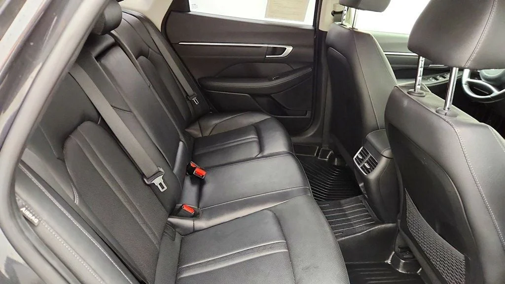 Used 2021 Portofino Gray Hyundai Limited 1.6T image 23