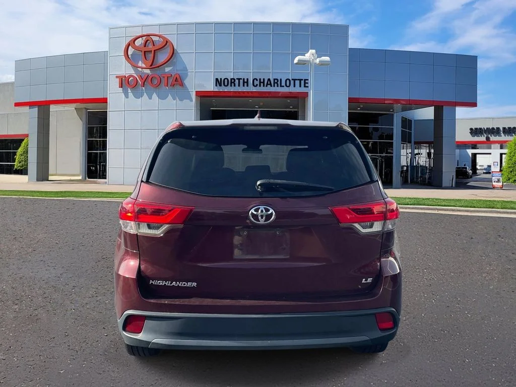 Used 2017 Red Toyota LE Plus image 6