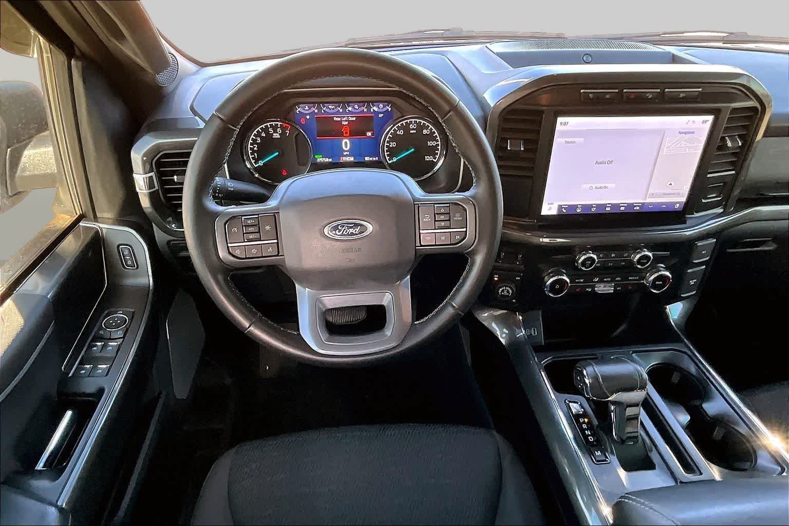 2023 Ford F-150 XLT - Photo 6