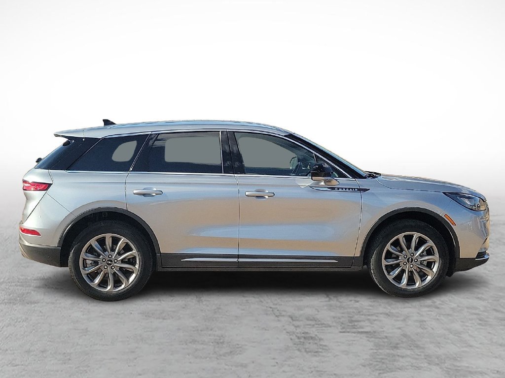Used 2022 Silver Radiance Metallic Lincoln Standard image 12