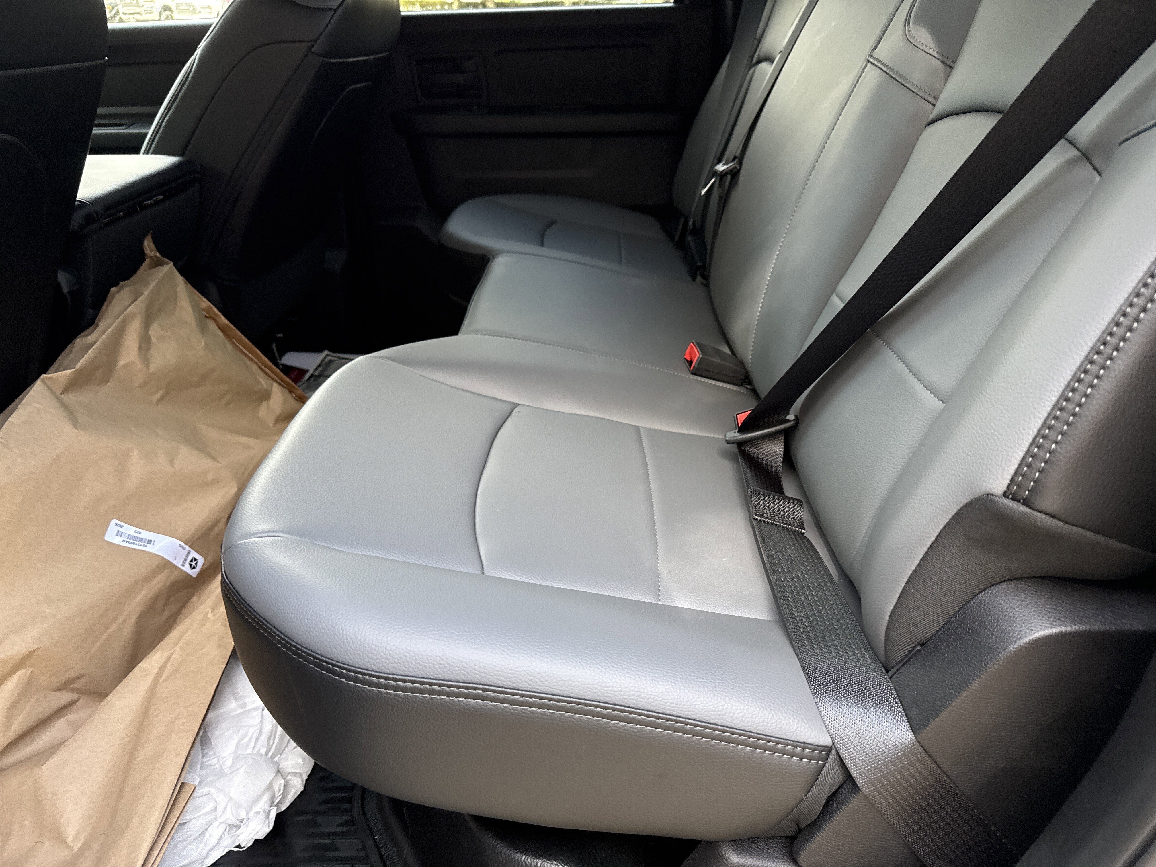 New 2026 Bright White Clearcoat RAM Tradesman image 30