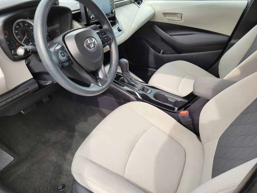 2022 Toyota Corolla LE - Photo 14