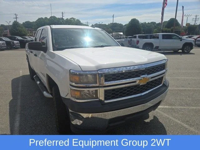 Used 2015 SUMMIT WHITE Chevrolet LS image 5