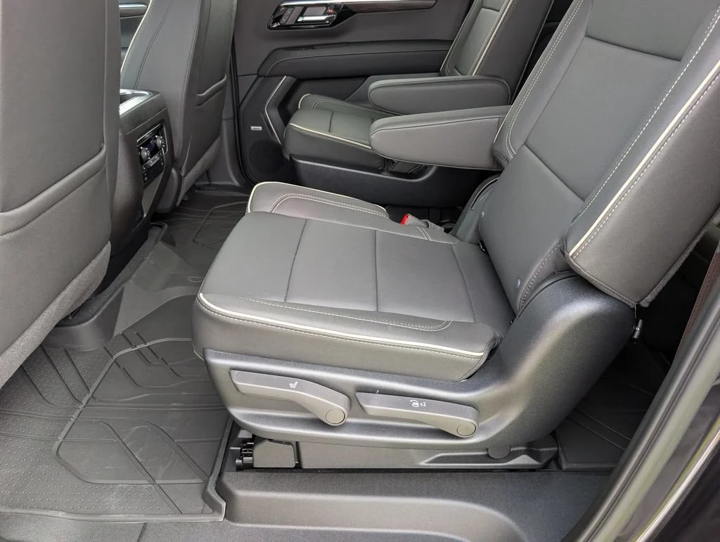 New 2026 Dark Ash Metallic Chevrolet Premier image 28