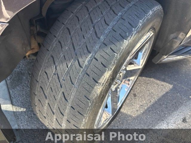 Used 2017 Tungsten Metallic Chevrolet Premier image 4