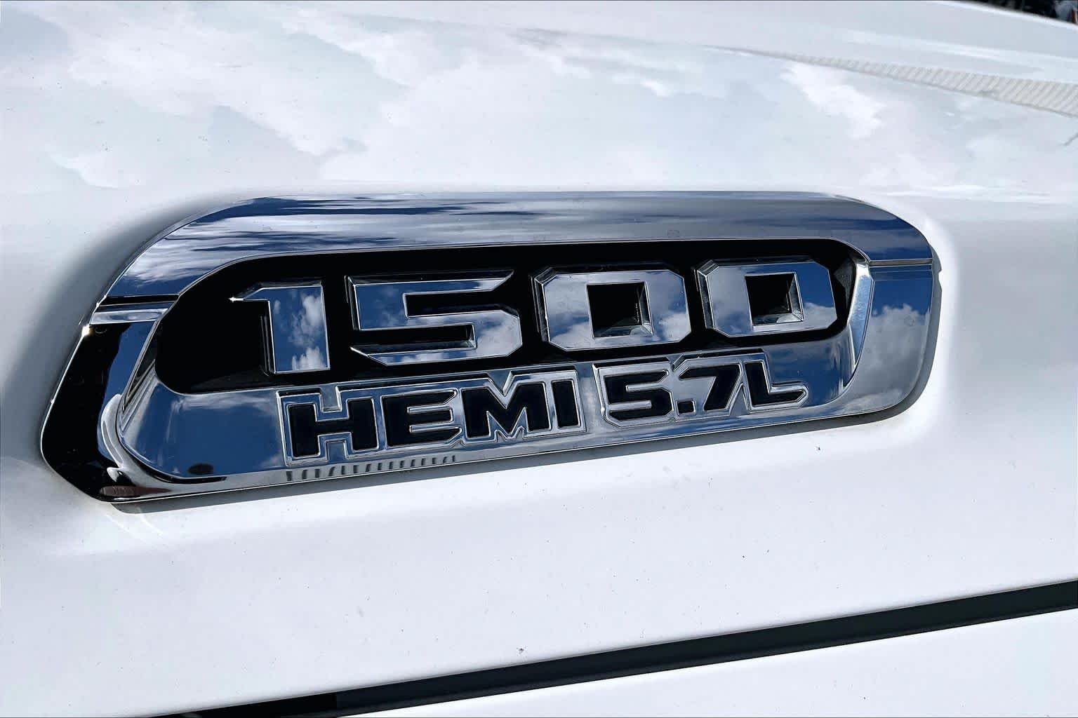 Used 2019 Bright White Clearcoat Ram Big Horn/Lone Star image 10