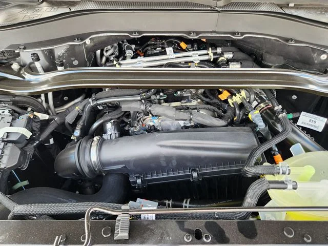 New 2026 Agate Black Metallic Ford ST-Line image 32