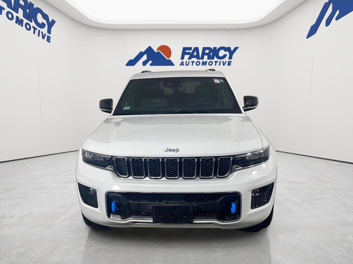 Used 2023 Bright White Clearcoat Jeep Overland image 9