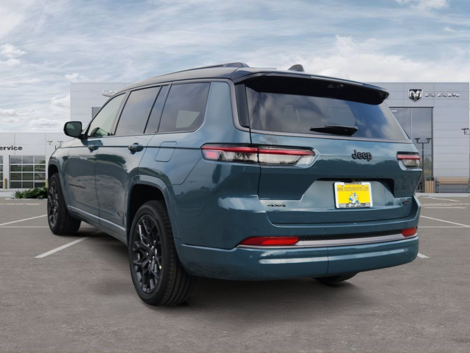 New 2026 Steel Blue Exterior Paint Jeep Summit image 3