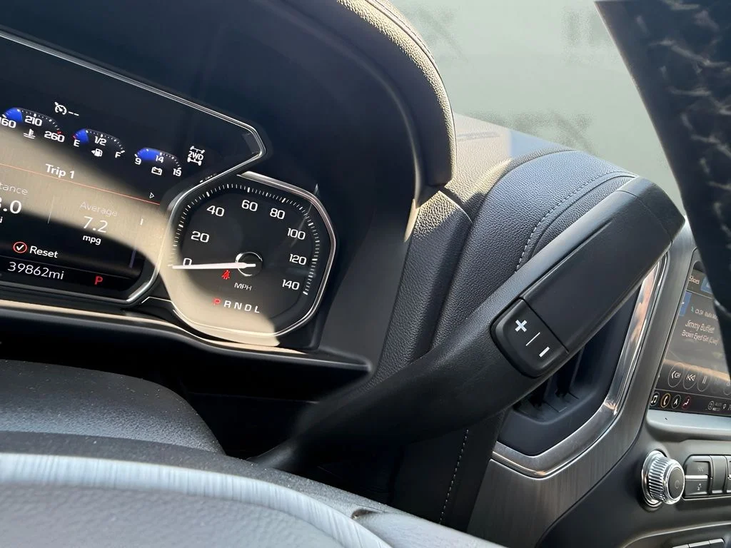 Used 2022 Black GMC Denali image 19