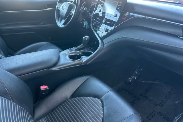 Used 2024 White Toyota SE image 19