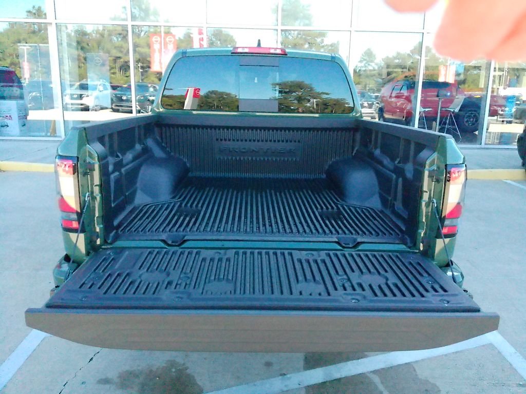 2026 Nissan Frontier SV - Photo 18