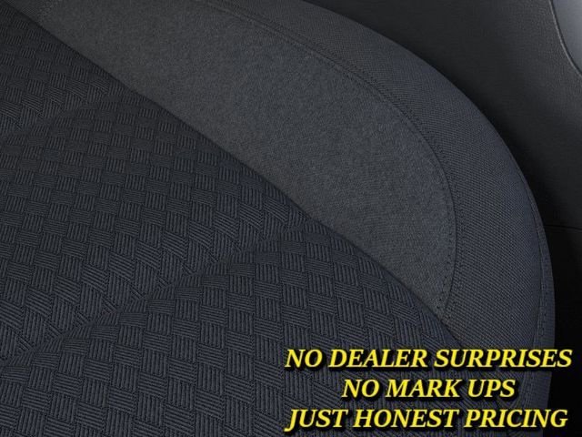 2025 Chevrolet Silverado 1500 LT - Photo 21