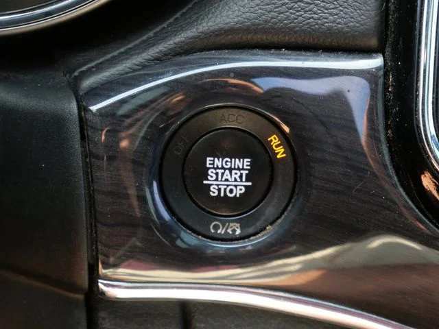 Used 2020 Red Jeep Overland image 26
