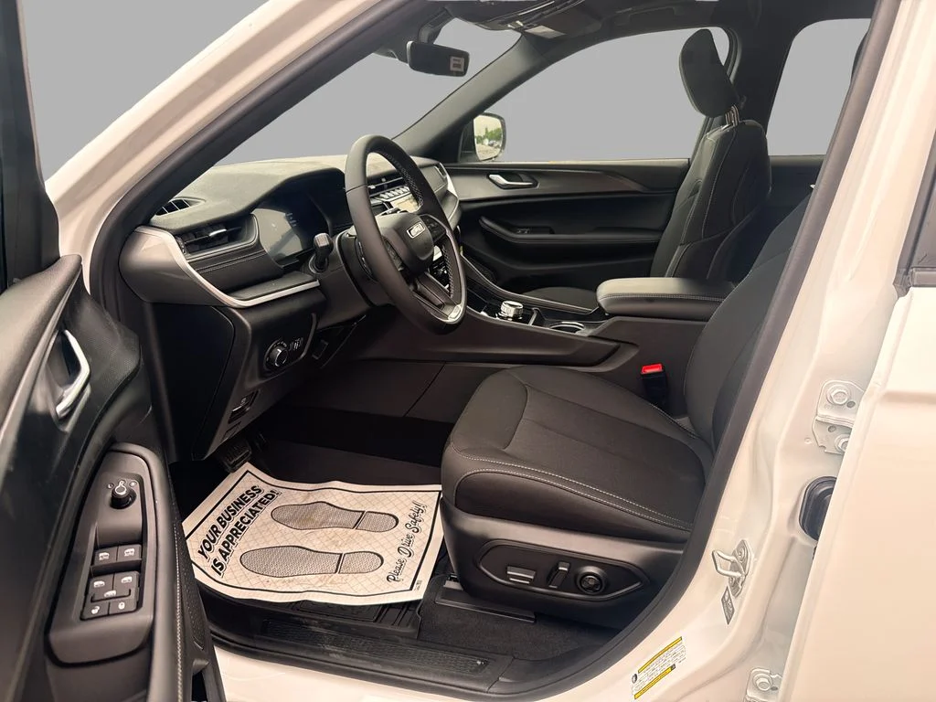 New 2026 Bright White Clearcoat Jeep Laredo image 16