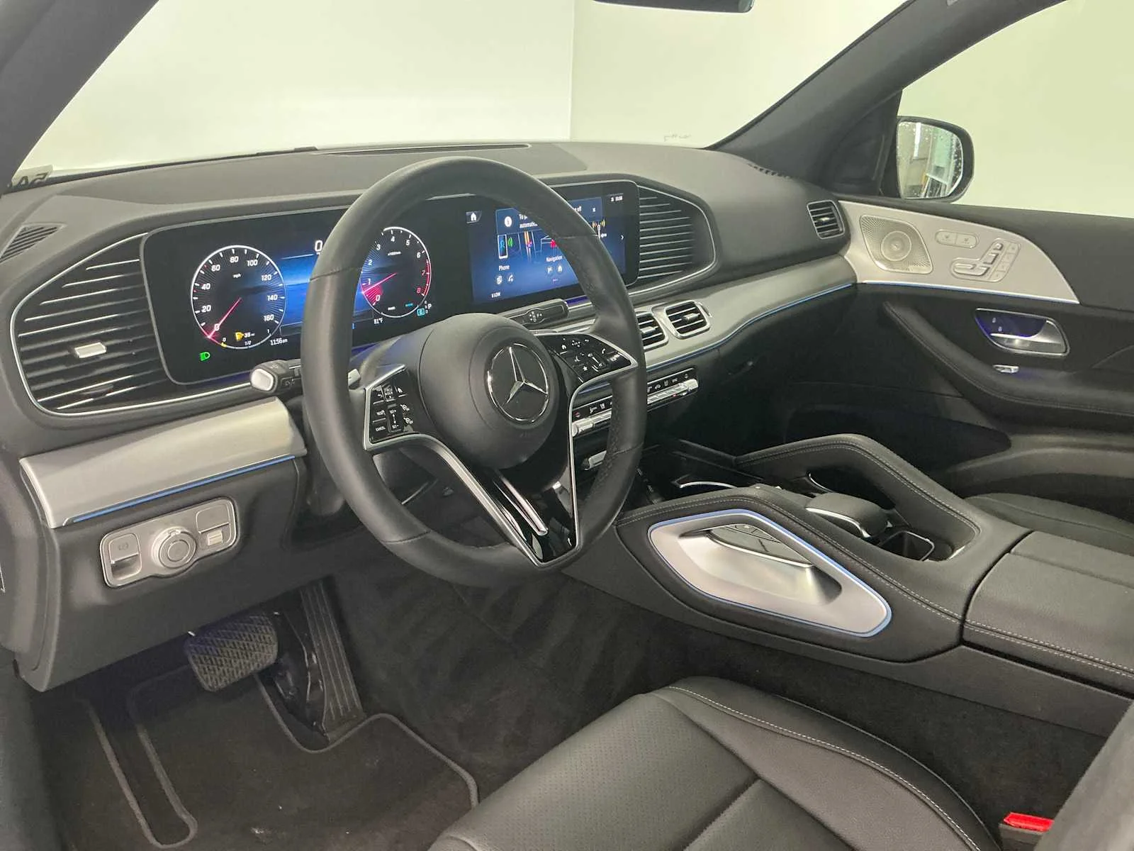 Certified Used 2026 Black Mercedes-Benz GLE 350 image 14