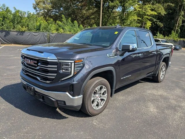 Used 2025 Titanium Rush Metallic GMC SLT image 13
