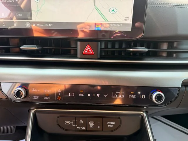Certified Used 2025 Ivory Kia SX image 20