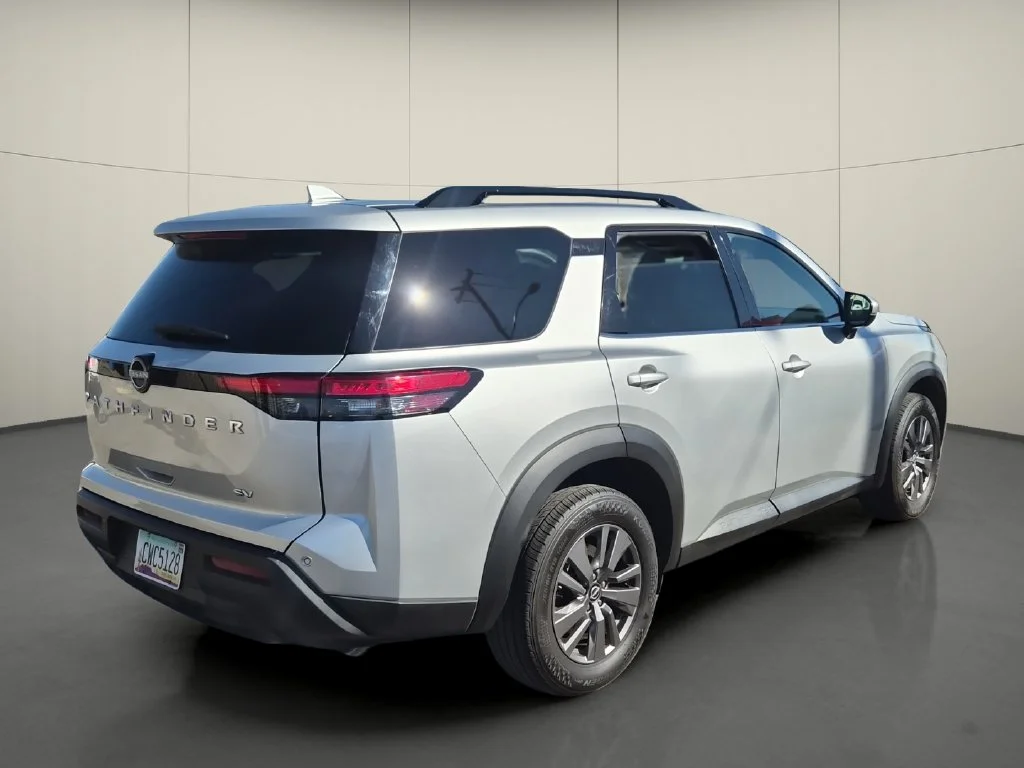 Used 2024 Silver Nissan SV image 7