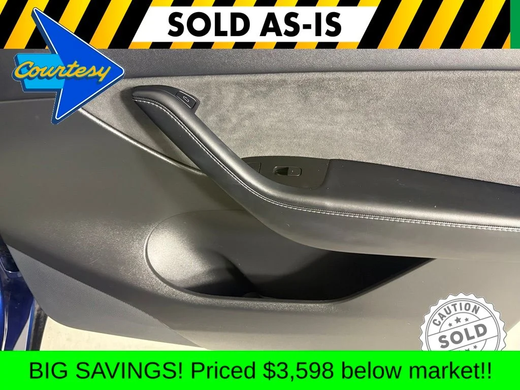 Used 2021 Blue Tesla Performance image 12