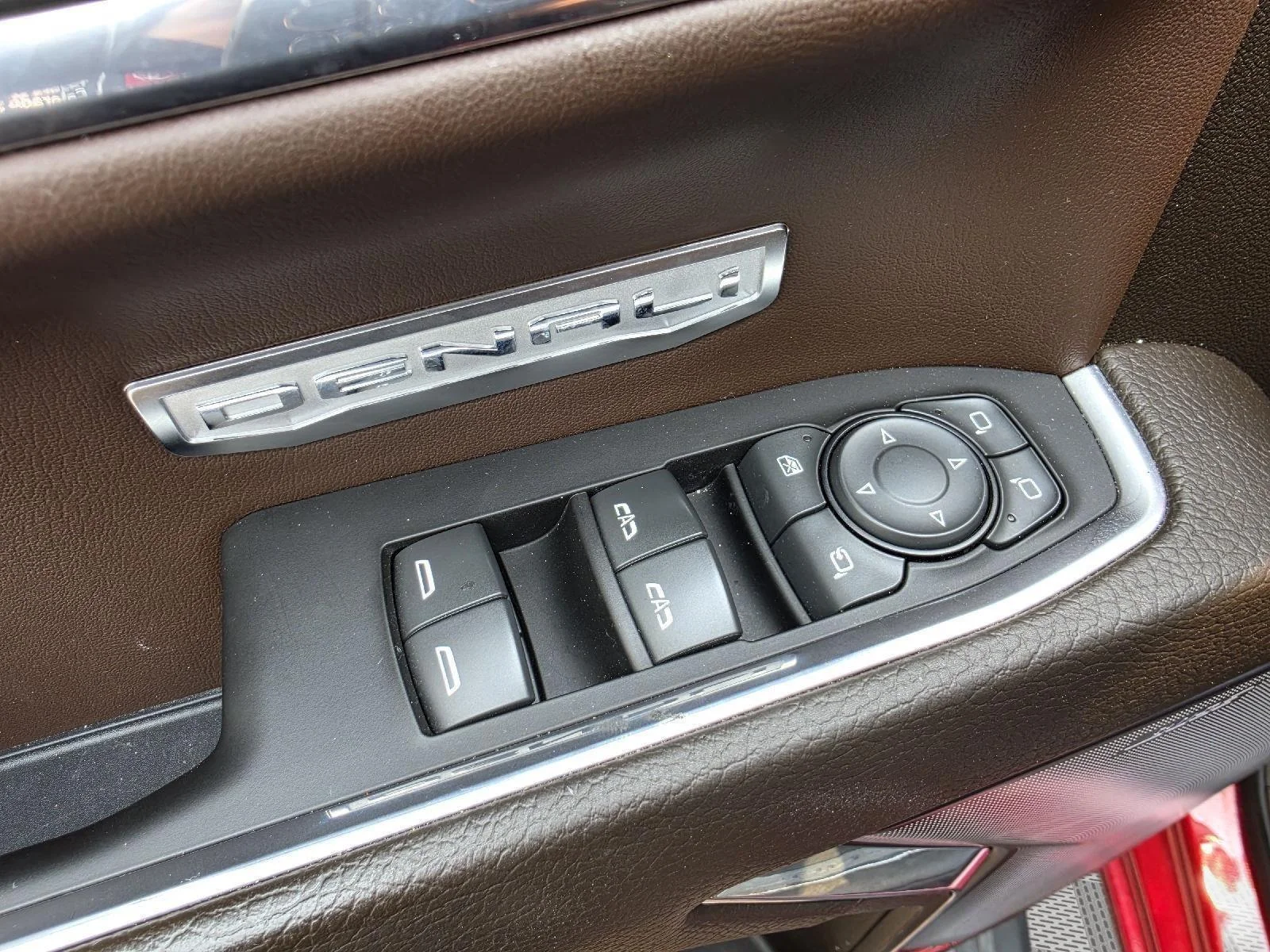 Used 2023 Volcanic Red Tintcoat GMC Denali image 39