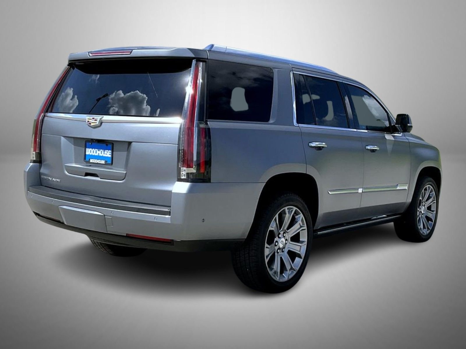 Used 2019 Gray Cadillac Premium Luxury image 5