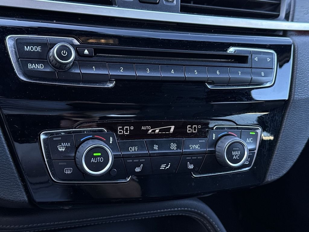 Used 2019 Silver BMW xDrive28i image 9
