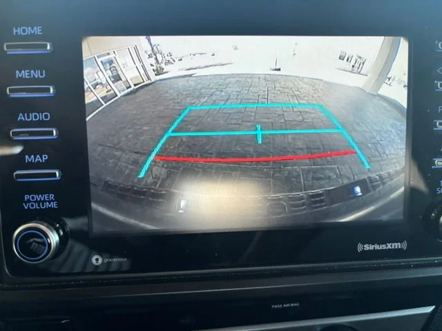 Used 2021  Toyota SR image 12