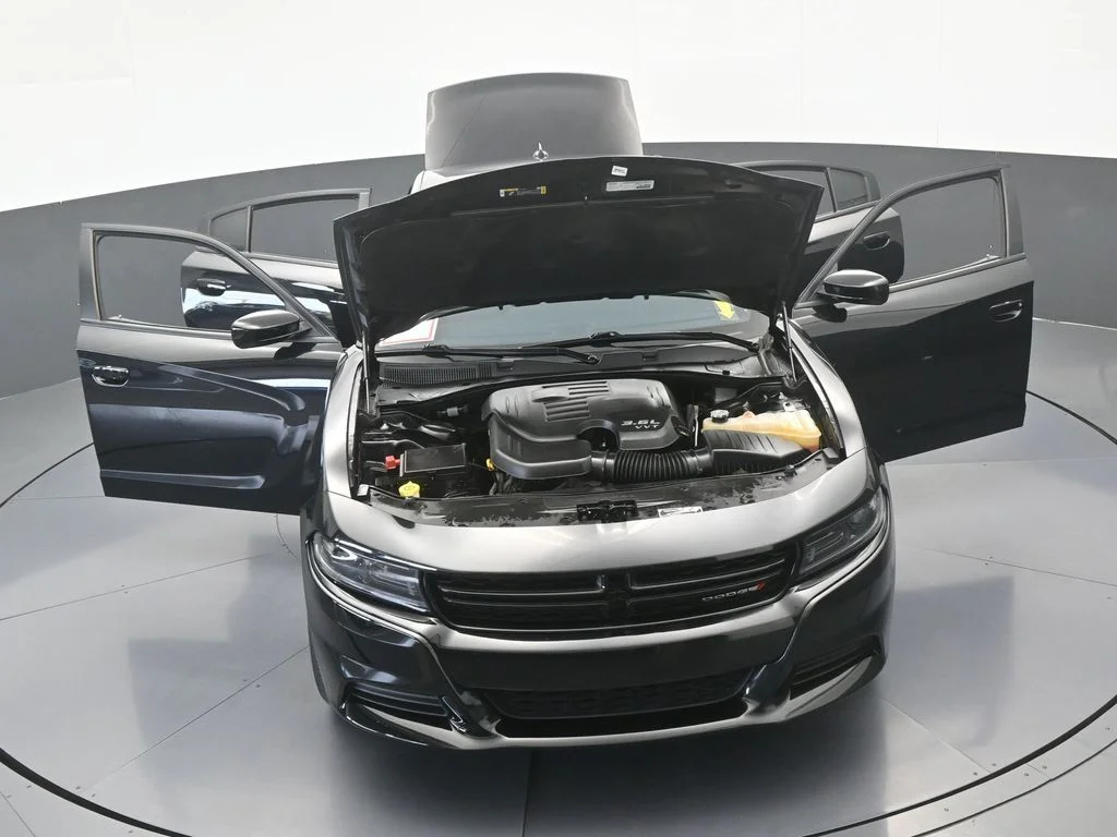 Used 2023 Pitch Black Clearcoat Dodge SXT image 64