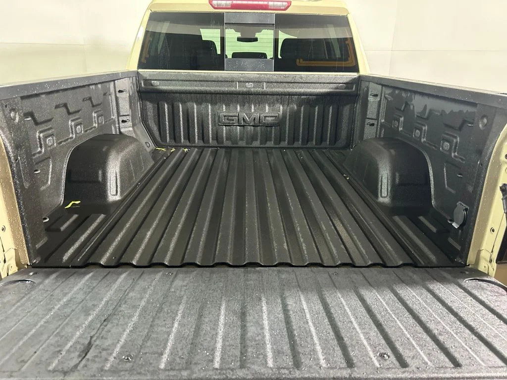 Used 2023 Beige GMC Elevation image 9