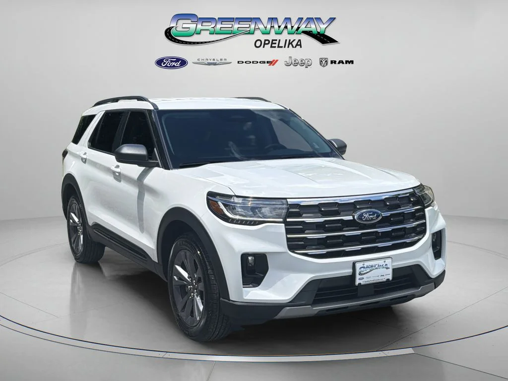 New 2026 Star White Metallic Tri-Coat Ford Active image 39