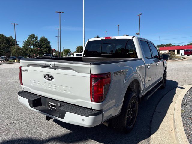 Certified Used 2024 Avalanche Ford XLT image 8