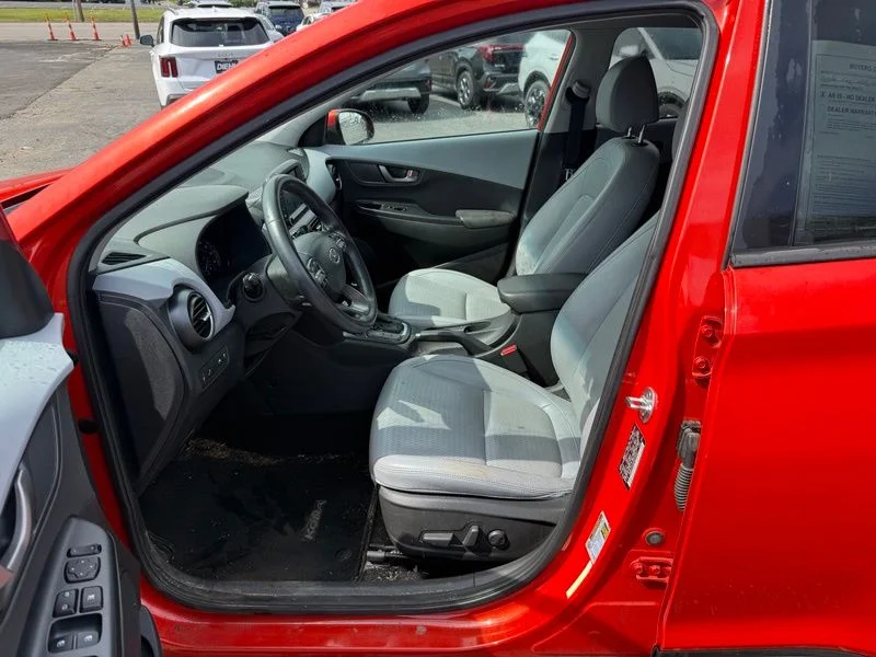 Used 2019 Orange Hyundai Limited image 9