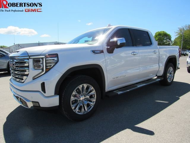 2023 GMC Sierra 4WD Crew Cab Short Box Denali's photo