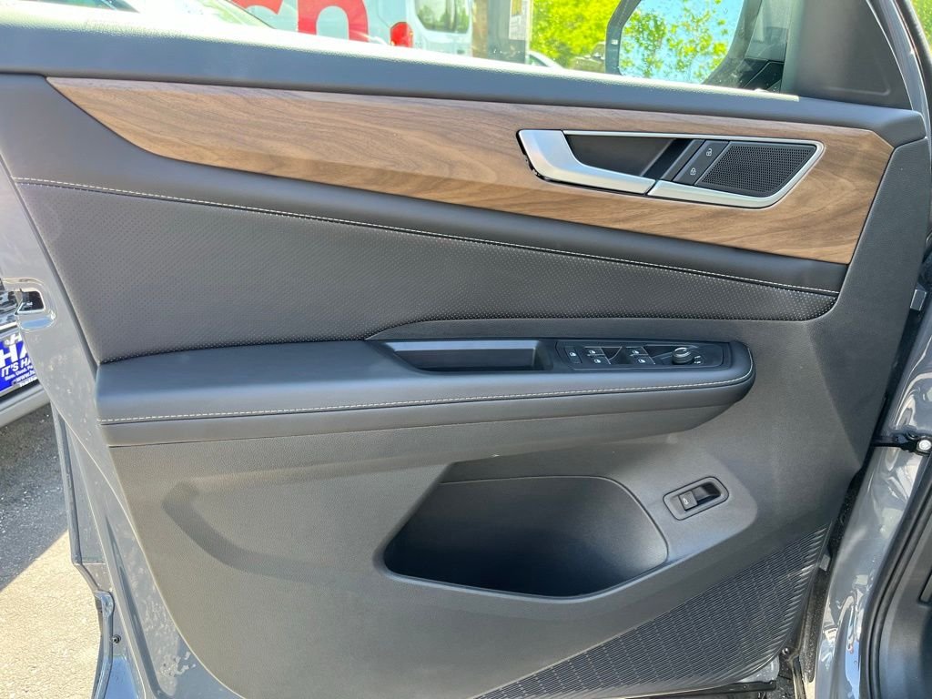 New 2026 Gray Volkswagen 2.0T SE w/Technology image 9