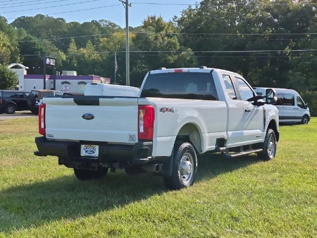 Used 2023 White Ford XL image 13