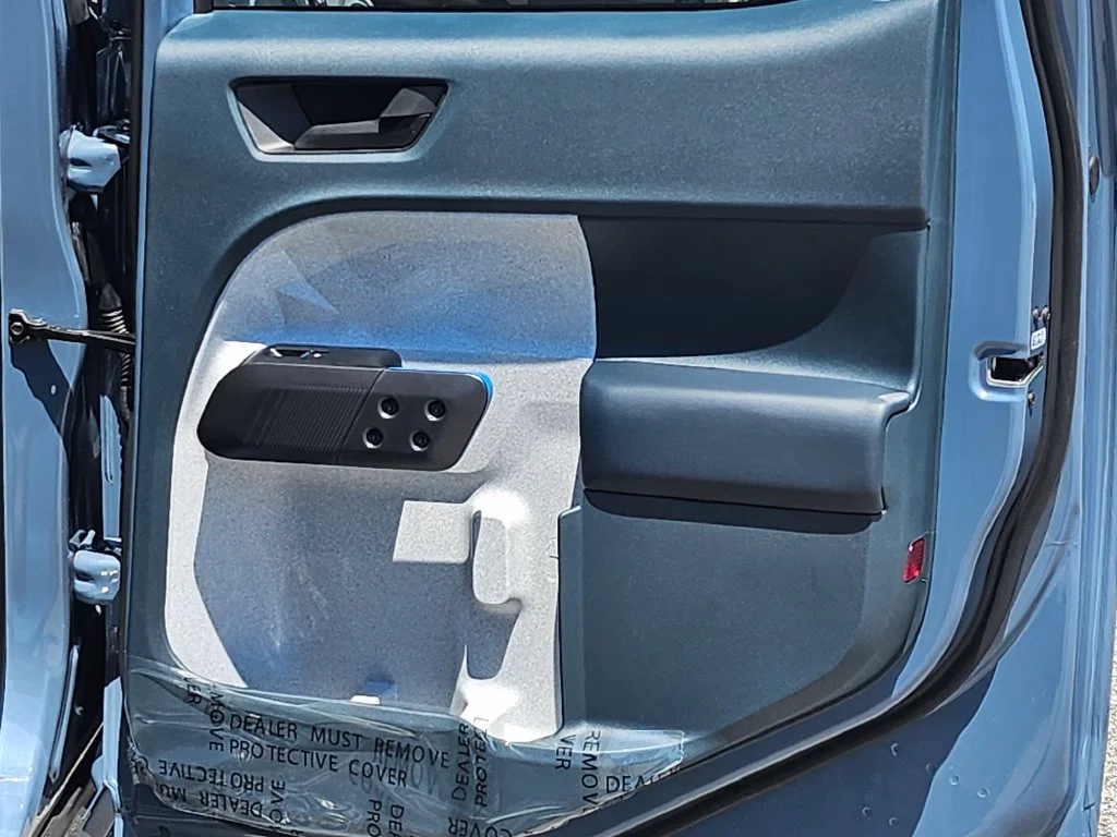 New 2026 Azure Gray Metallic Tri-Coat Ford XLT image 33