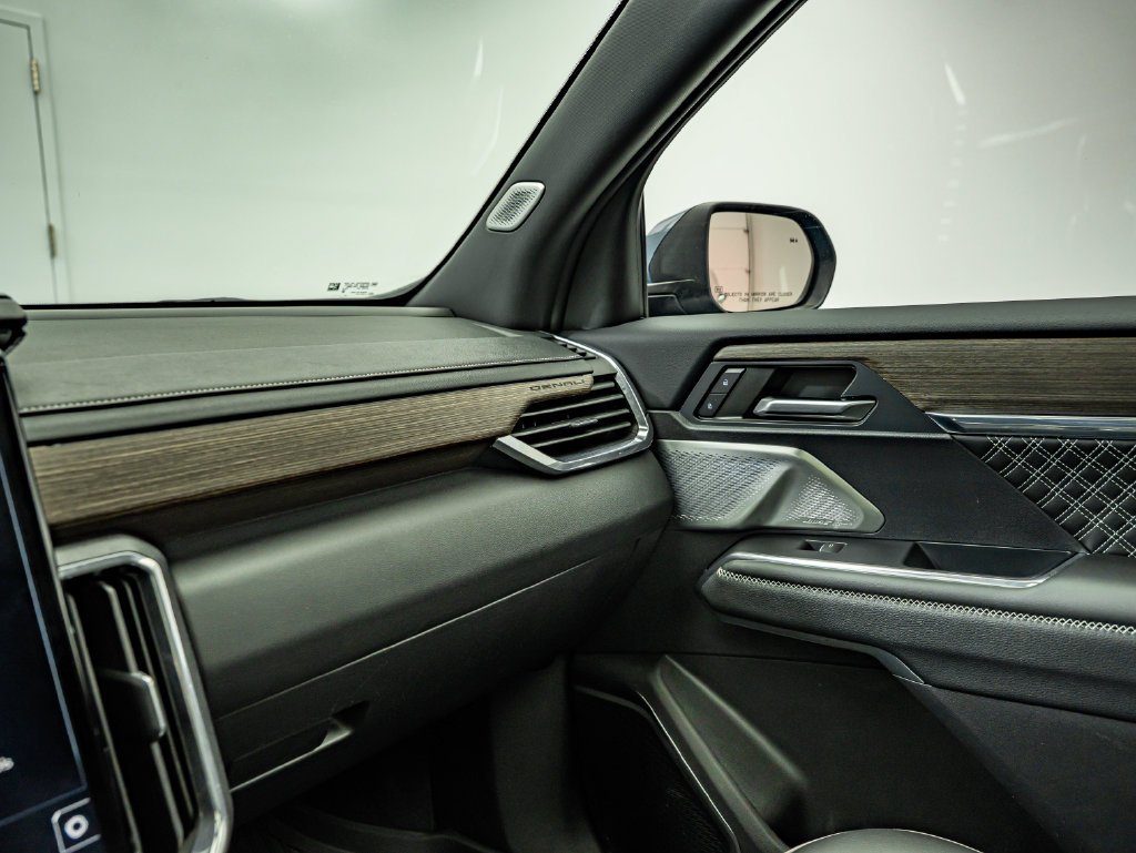 Used 2024 Downpour Metallic GMC Denali image 29