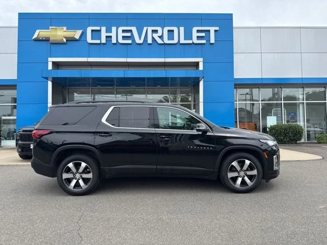 Used 2023 Black Chevrolet LT Leather image 5