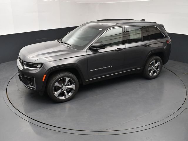 New 2026 Baltic Gray Metallic Clear-Coat Exterior Paint Jeep Limited image 15